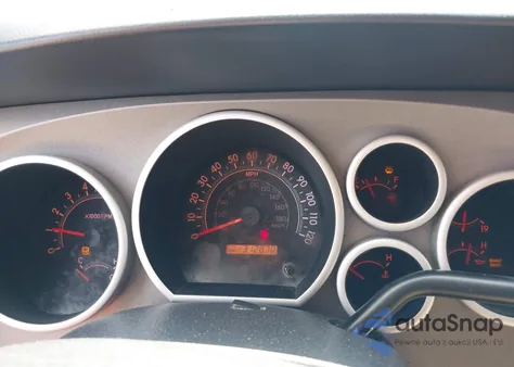 2013 Toyota Tundra Grade 5.7L V8 z USA, uszkodzony, nr VIN 5TFRY5F12DX141811